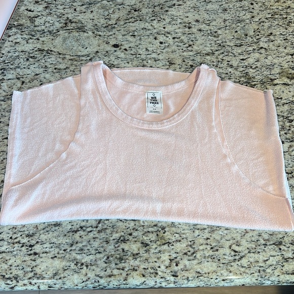 WE THE FREE 🌟 Free People PINK MUSCLE TANK TOP Raw hem size Medium MED M EUC - Picture 5 of 6